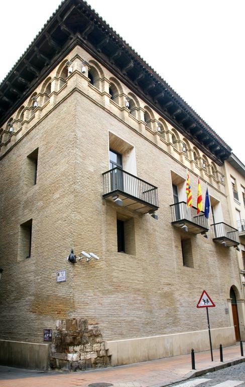 Apartamento Lucero Dos Catedrales Zaragoza Exterior foto